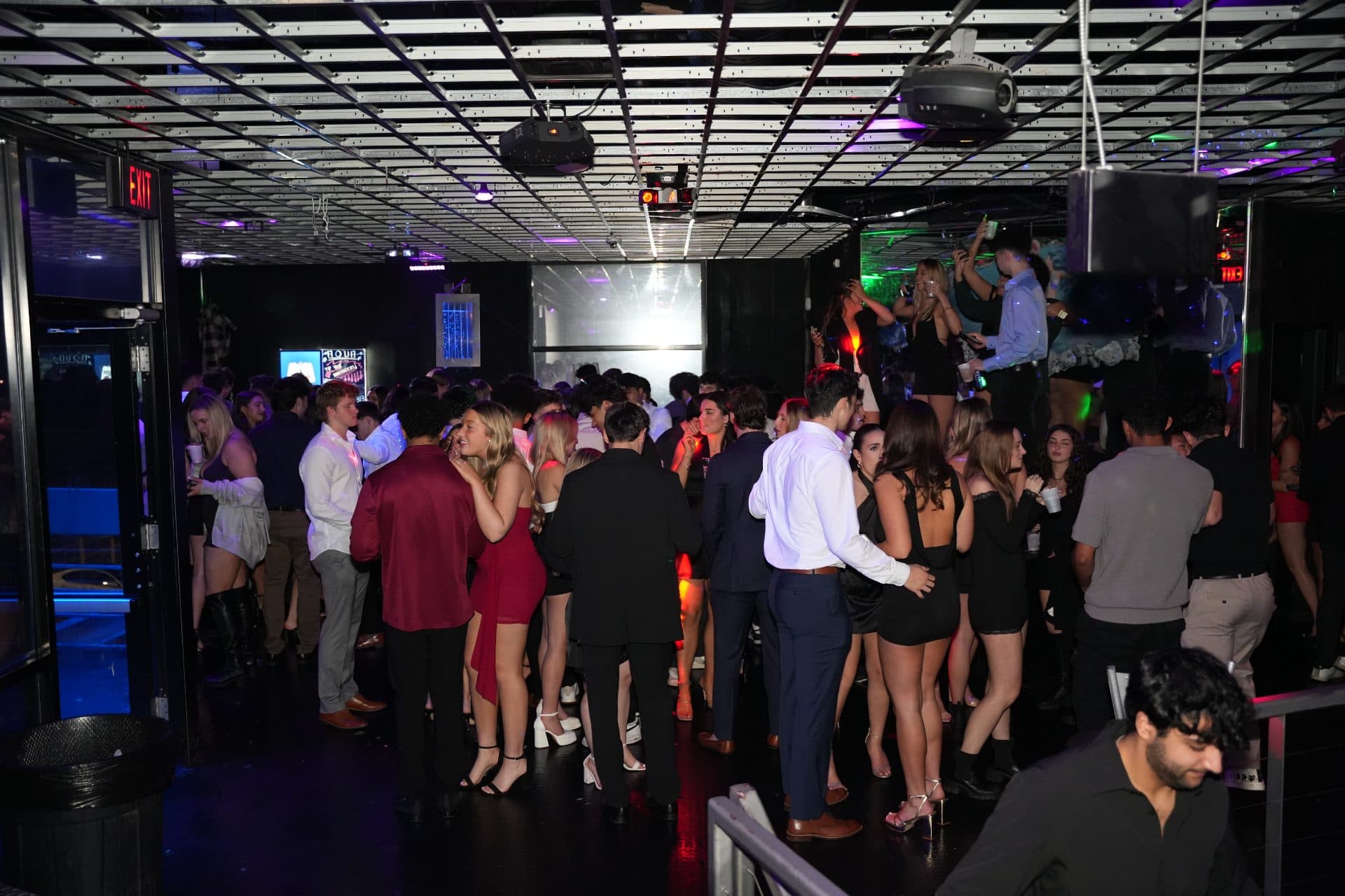 Aqua Nightclub Open Bar (Upstairs)